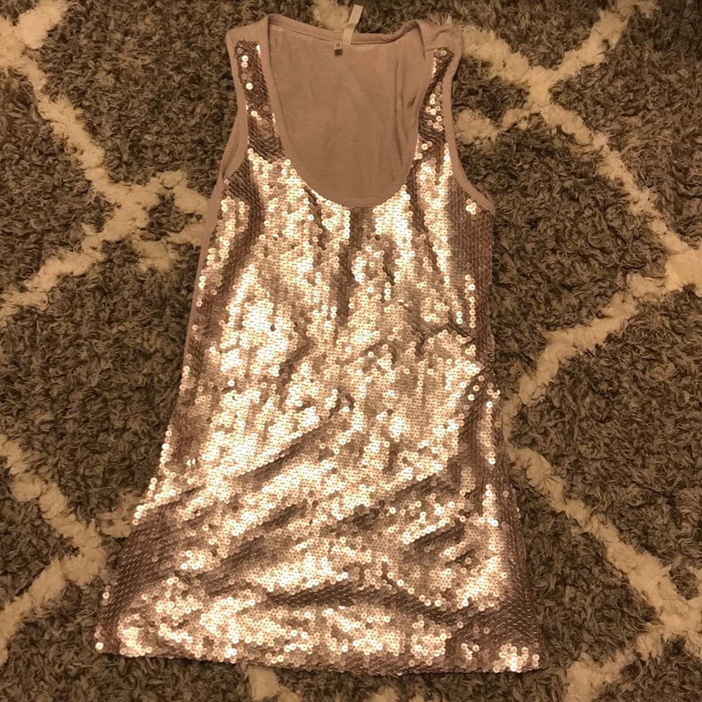 Metallic textured tank top